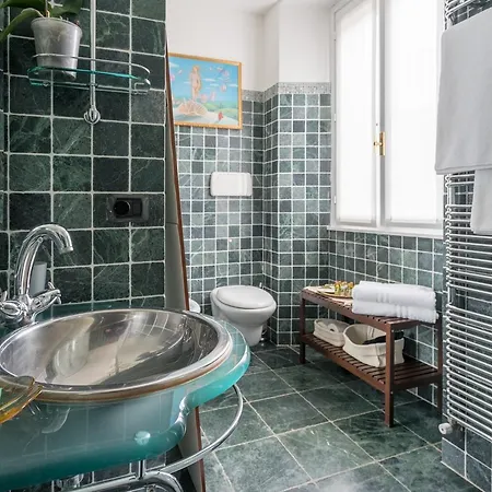 Apartment Lovely Overlooking Lake Como By Rent All Como *